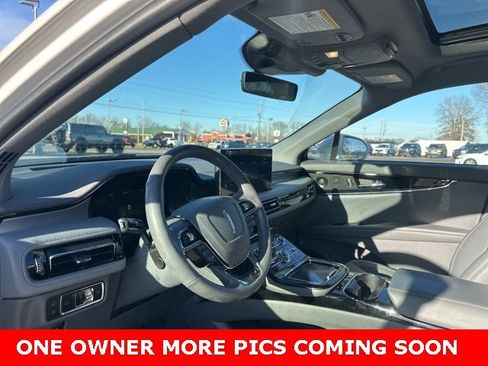 Used 2023 Lincoln Nautilus Reserve w/ Equipment Group 201A image 19