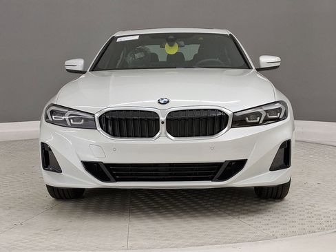 New 2026 BMW 330i Sedan w/ Convenience Package image 4