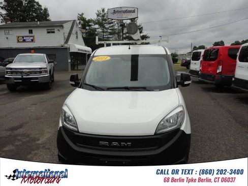 Used 2021 RAM ProMaster City Tradesman FWD image 2