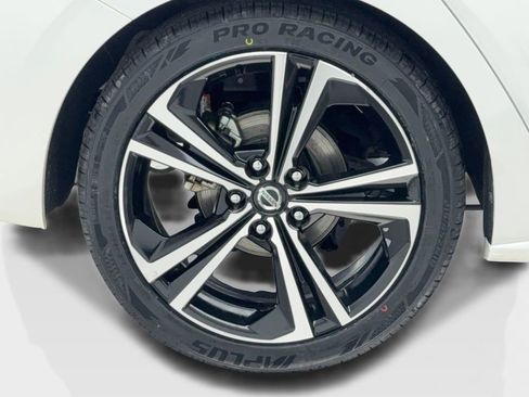 Used 2023 Nissan Sentra SR image 49