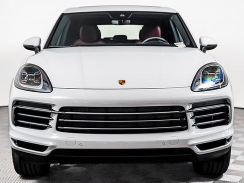 Certified 2023 Porsche Cayenne AWD/4WD image 7