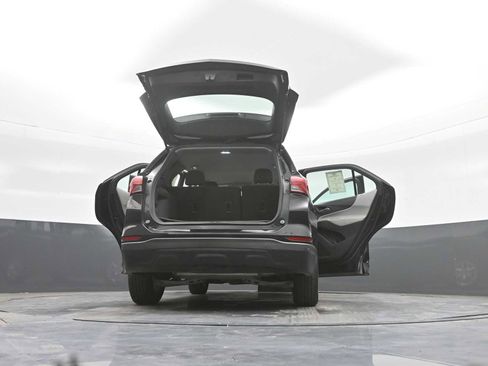 Used 2024 Chevrolet Equinox LS w/ Driver Confidence II Package image 30