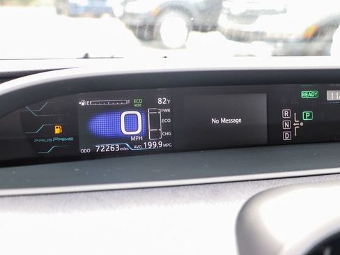 Used 2017 Toyota Prius Prime Advanced FWD image 29