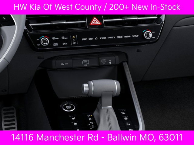 New 2025 Kia Niro SX Touring FWD image 23