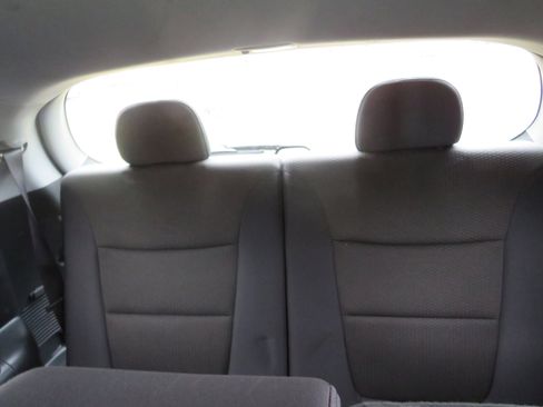 Used 2013 Kia Sorento LX w/ Convenience Pkg image 10