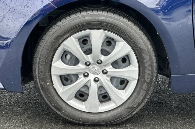 Used 2025 Toyota Corolla LE FWD image 27