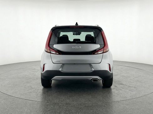 Used 2025 Kia Soul LX w/ LX Technology Package image 7