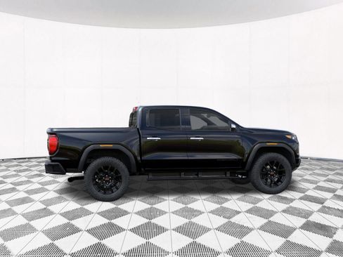 New 2026 GMC Canyon Denali w/ LPO, Denali Black Edition image 11