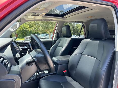 Used 2023 Toyota 4Runner 40th Anniversary SE image 13