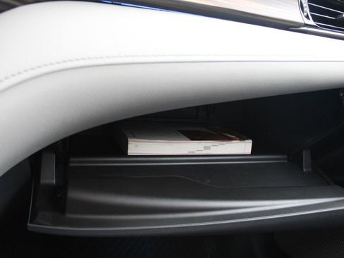 Used 2019 Toyota Camry XLE w/ Driver Assist Package image 36