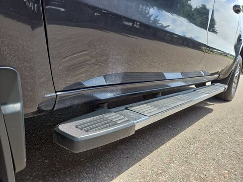 Used 2022 Chevrolet Silverado 1500 RST AWD/4WD image 8