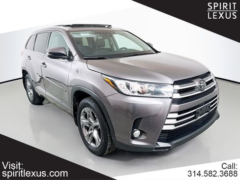 Used 2018 Toyota Highlander Limited Platinum image 1