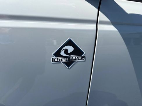 New 2026 Ford Bronco Outer Banks AWD/4WD image 42