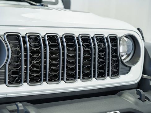 New 2026 Jeep Wrangler Sport AWD/4WD image 9