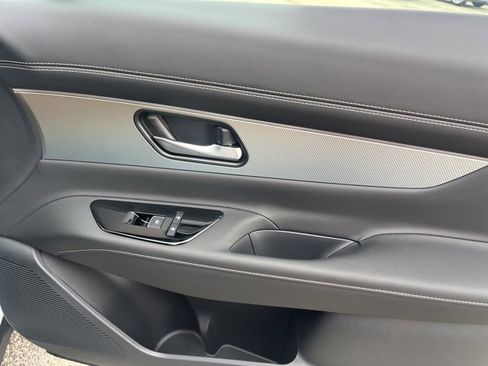 New 2025 Nissan Murano SL image 23