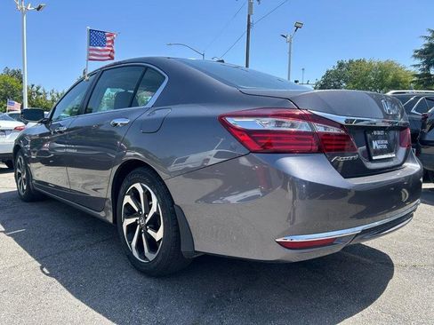 Used 2017 Honda Accord EX-L image 5