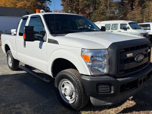 Used 2013 Ford F250 XL w/ PWR Equipment Group image 1