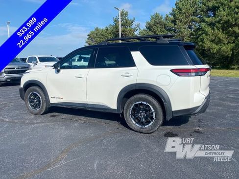 Used 2024 Nissan Pathfinder Rock Creek AWD/4WD image 6