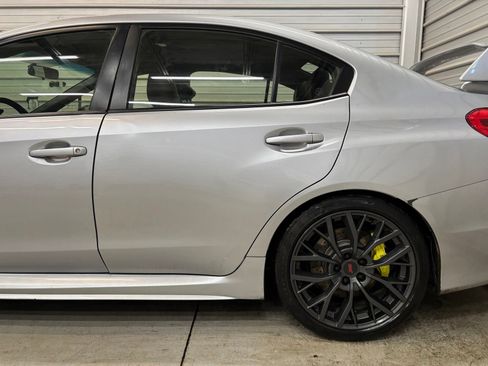 Used 2019 Subaru WRX STI AWD/4WD image 6