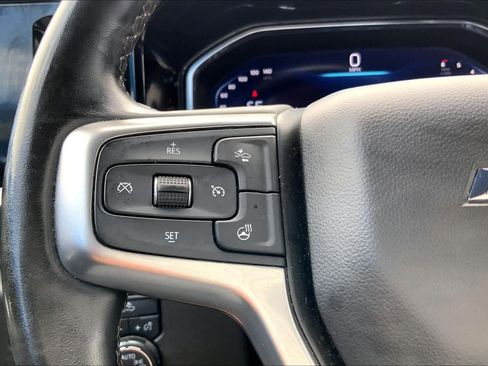 Used 2024 Chevrolet Silverado 1500 LT AWD/4WD image 24