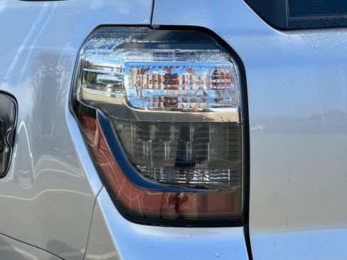 Used 2022 Toyota 4Runner TRD Off-Road Premium image 47