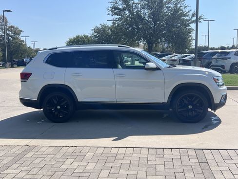 Used 2019 Volkswagen Atlas SEL Premium AWD/4WD image 10