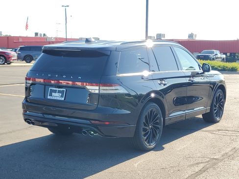 New 2026 Lincoln Aviator Reserve AWD/4WD image 4