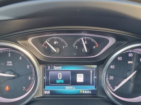 Used 2019 Buick Envision Essence FWD image 30