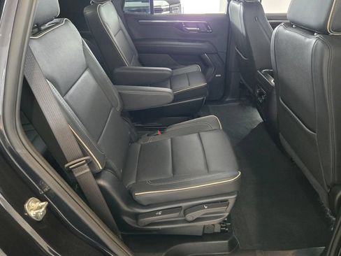 Certified 2025 Chevrolet Tahoe Premier AWD/4WD image 10