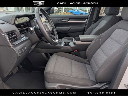 Used 2025 GMC Terrain Elevation image 16
