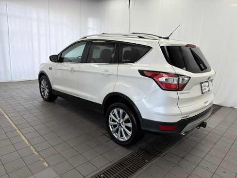 Used 2017 Ford Escape Titanium AWD/4WD image 6