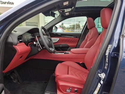Used 2025 Maserati Grecale Modena AWD/4WD image 29