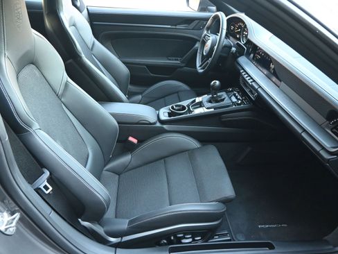 Certified 2022 Porsche 911 GT3 image 26