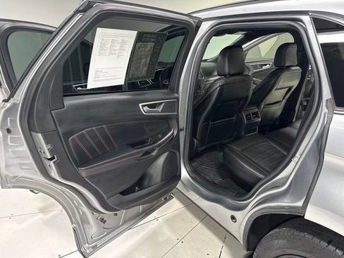 Used 2020 Ford Edge ST-Line FWD image 24