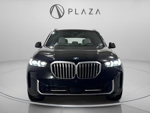 Used 2024 BMW X5 xDrive40i w/ Premium Package image 7