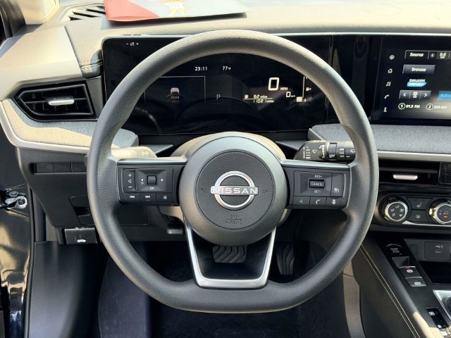 Certified 2025 Nissan Kicks SV w/ SV Premium Package AWD/4WD image 19