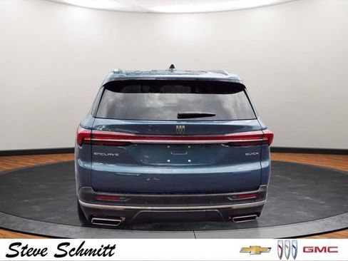 Certified 2025 Buick Enclave Preferred FWD image 24