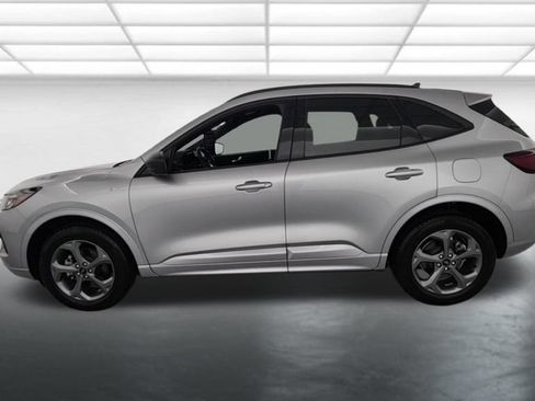 Used 2024 Ford Escape ST-Line w/ Tech Pack #1 AWD/4WD image 6