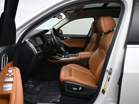 Used 2020 BMW X7 xDrive40i w/ Luxury Seating Package AWD/4WD image 27