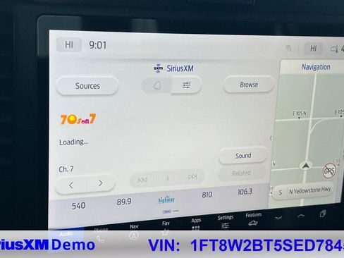 Used 2025 Ford F250 Lariat w/ Chrome Package image 30