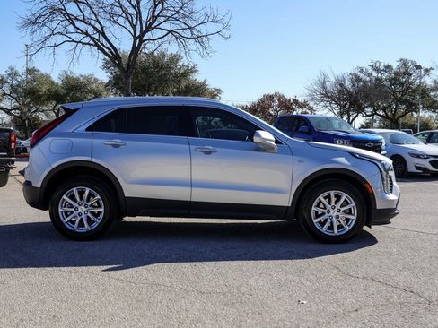 Used 2022 Cadillac XT4 Luxury image 5