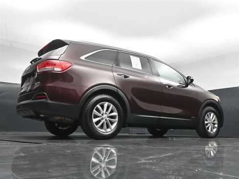 Used 2018 Kia Sorento AWD image 31
