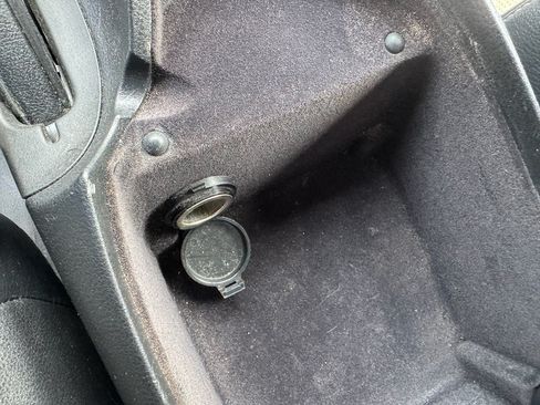 Used 2014 Nissan 370Z Touring RWD image 21