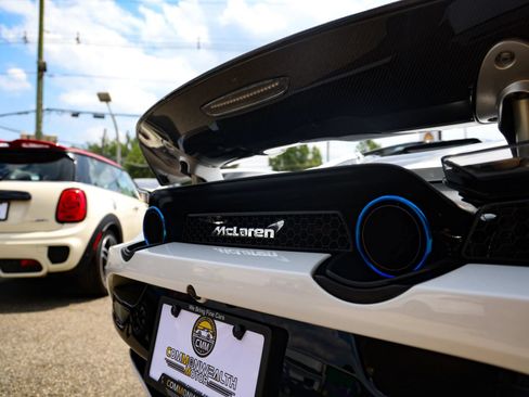 Used 2020 McLaren 720S Spider RWD image 58