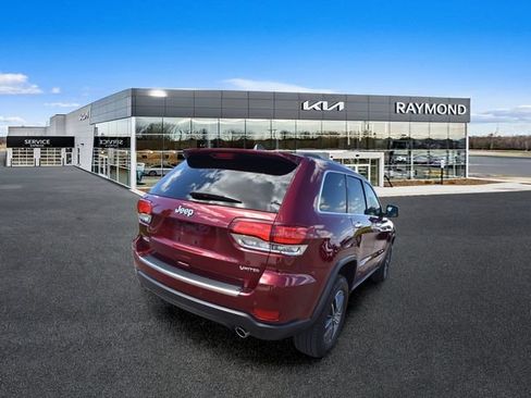 Used 2021 Jeep Grand Cherokee Limited AWD/4WD image 3
