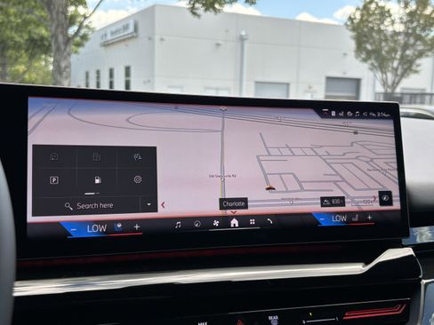 Used 2026 BMW 530i xDrive image 28