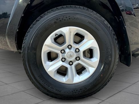 Used 2021 Toyota 4Runner SR5 RWD image 10