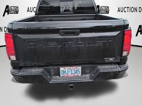 Used 2023 Chevrolet Colorado Trail Boss w/ Technology Package image 17