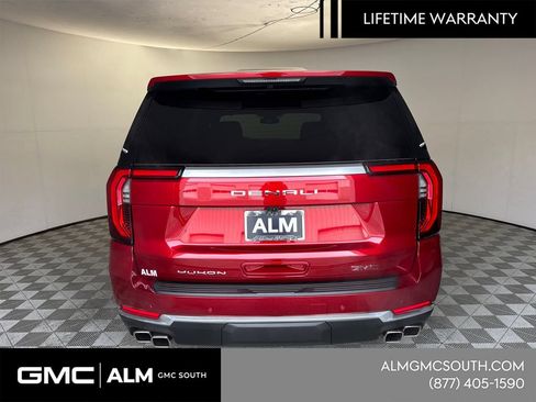 New 2026 GMC Yukon Denali w/ Sun & Power Step Package AWD/4WD image 8