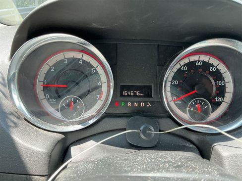 Used 2017 Dodge Grand Caravan SE w/ Power Window Group FWD image 9